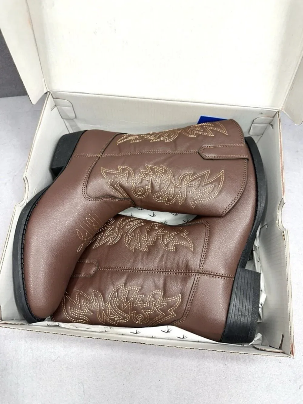 Deer Stags Ranch Cowboy Boots Kids Size 6M Brown Western Equestrian County NIB